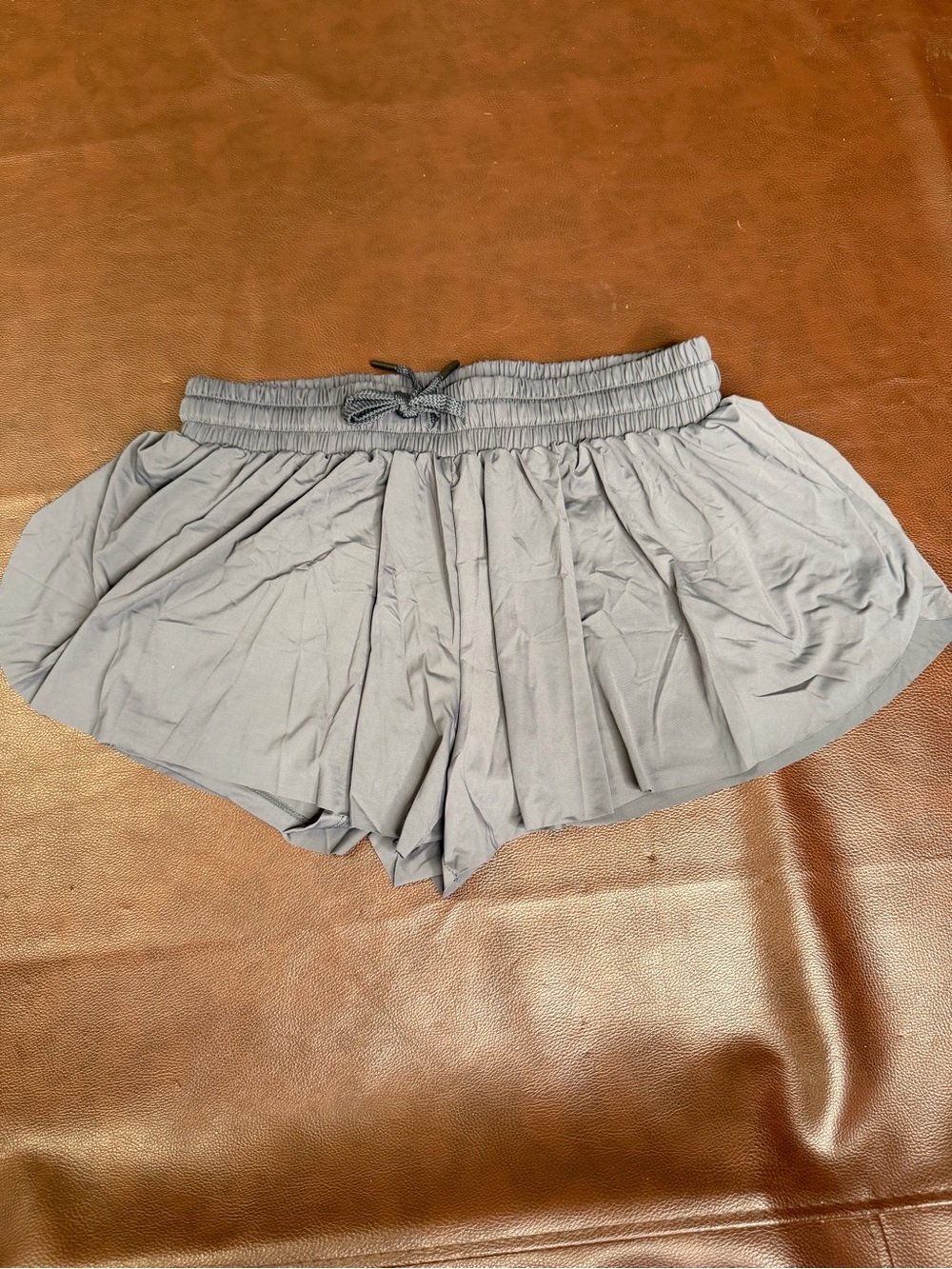 Women's Gray Elastic-Waist Flow Shorts